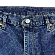 Load image into Gallery viewer, LEVI&#39;S 514 Classic Blue Denim Regular Fit Straight Leg Jeans
