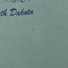 Load image into Gallery viewer, Mt. Rushmore "South Dakota" Souvenir Spellout Graphic Green Cotton T-Shirt