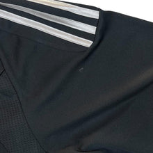 Load image into Gallery viewer, Adidas LIVERPOOL FC 2011/12 Standard Chartered Black Away Football Shirt