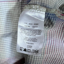 Load image into Gallery viewer, COLUMBIA Omni-Shade Multi Plaid Check Nylon Short Sleeve Shirt