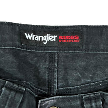 Load image into Gallery viewer, WRANGLER Riggs Workwear Classic Black Cargo Carpenter Distressed Trousers