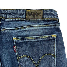 Load image into Gallery viewer, LEVI'S 572 "Boot Cut" Classic Blue Denim Zipper Fly Jeans