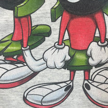 Load image into Gallery viewer, Vintage Warner Bros Looney Tunes Marvin The Martian Character Graphic Grey T-Shirt