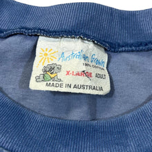 Load image into Gallery viewer, Vintage 90's FREMANTLE PRISON "Western Australia" Embroidered Souvenir Tie Dye T-Shirt