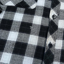 Load image into Gallery viewer, Early 00's Classic Lumberjack Plaid Check Lightly Padded Flannel Over Shirt