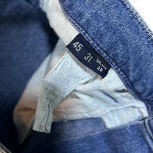 Load image into Gallery viewer, Vintage TRUSSARDI JEANS Classic Straight Leg Blue Denim Jeans