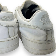 Load image into Gallery viewer, NIKE AIR FORCE 1 AF1 Classic White Trainers Shoes