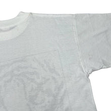 Load image into Gallery viewer, Vintage 90's THE COLLECTION White Tiger Animal Souvenir Graphic Single Stitch T-Shirt