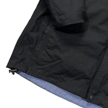 Load image into Gallery viewer, BERGHAUS Aquafoil Classic Basic Black Windbreaker Cagoule Hooded Hiking Jacket