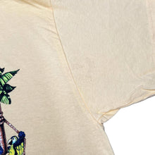 Load image into Gallery viewer, Early 00's PARROTHEAD (2009) Jimmy Buffett Souvenir Graphic Music Band T-Shirt