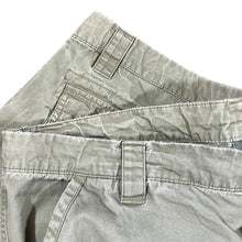 Load image into Gallery viewer, NIKE Classic Embroidered Mini Logo Beige Cargo Cotton Shorts