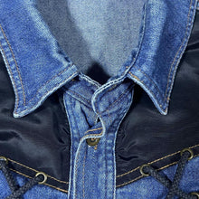 Load image into Gallery viewer, Vintage TG-18 Cowboy Western Lace Panel Blue Denim Long Sleeve Cotton Shirt