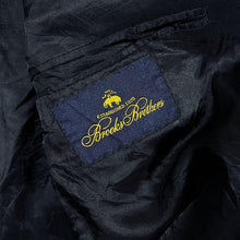 Load image into Gallery viewer, Vintage Brooks Brothers Made In Scotland Grey Herringbone Tweed Style Sports Coat Blazer
