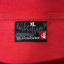 Load image into Gallery viewer, QUIKSILVER Classic Logo Spellout Surfer Skater Graphic Red T-Shirt