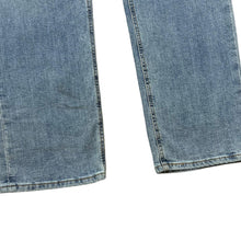 Load image into Gallery viewer, LEVI'S 541 Classic Straight Leg Blue Denim Jeans