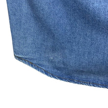 Load image into Gallery viewer, Vintage Stockerpoint Cowboy Western Blue Denim Long Sleeve Cotton Popper Shirt