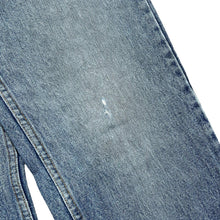 Load image into Gallery viewer, Early 00's POLO JEANS CO. RALPH LAUREN Made In Canada Blue Denim Straight Leg Regular Fit Jeans