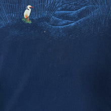 Load image into Gallery viewer, Vintage 90's CAPE HATTERAS North Carolina Embroidered Wildlife Souvenir Graphic Single Stitch T-Shirt