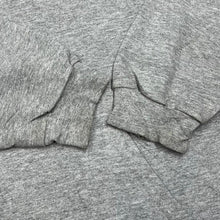 Load image into Gallery viewer, Vintage WORLD INLINE CUP (2003) "Edmonton Canada" Embroidered Logo Pullover Hoodie