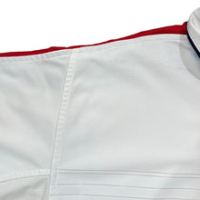 Load image into Gallery viewer, Vintage UMBRO ENGLAND 2003/2005 Football Embroidered Emblem Reversible Football Shirt Jersey