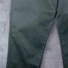 Load image into Gallery viewer, Carhartt "Dallas Pant" Green Camo Trim Relaxed Straight Chino Cropped Trousers