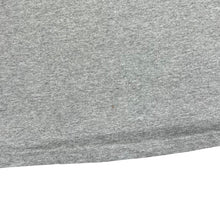 Load image into Gallery viewer, Vintage Oarsman MARTHA'S VINEYARD Souvenir Spellout Graphic T-Shirt