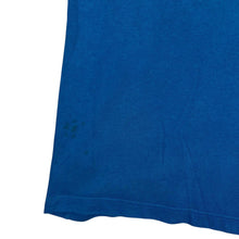 Load image into Gallery viewer, Vintage Warner Bros (1996) LOONEY TUNES Sylvester Embroidered Pocket Blue T-Shirt