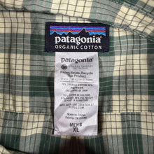 Load image into Gallery viewer, Patagonia Fezzman Shirt Mens XL Green Plaid Organic Cotton Short Sleeve 53962