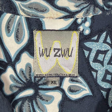 Load image into Gallery viewer, Vintage Wu Zwu Hawaiian Floral Patterned Viscose Short Sleeve Shirt
