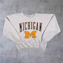 Load image into Gallery viewer, Vintage 90's Danaggers NCAA Michigan Wolverines College Graphic Grey Sweatshirt