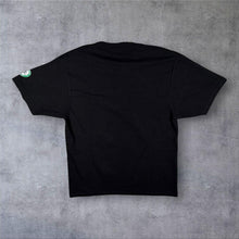 Load image into Gallery viewer, Vintage Wychwood Brewery "What's The Matter Lagerboy" Hobgoblin Black Cotton T-Shirt