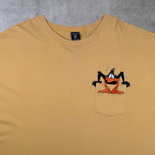 Load image into Gallery viewer, Vintage Warner Bros (1998) Looney Tunes Daffy Duck Embroidered Yellow Pocket T-Shirt