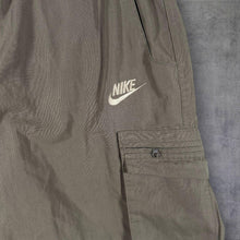 Load image into Gallery viewer, Vintage Y2K Nike 3/4 Cargo Shorts Brown Baggy Utility Multi Pocket 00s