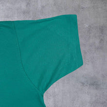 Load image into Gallery viewer, Vintage 90's Screen Stars "The Consultant Is In" Novelty Graphic Single Stitch T-Shirt