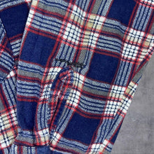 Load image into Gallery viewer, Vintage Lafayette Blue Red Plaid Check Long Sleeve Cotton Flannel Shirt