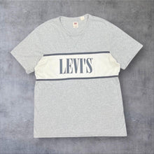 Load image into Gallery viewer, Levi’s Big Spellout Graphic Colour Block Short Sleeve T-Shirt