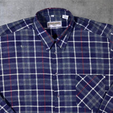 Load image into Gallery viewer, Vintage Southwest Castle Tartan Plaid Check Cotton Long Sleeve Flannel Shirt