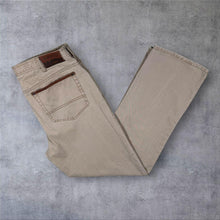Load image into Gallery viewer, Orvis Classic Beige Straight Leg Regular Fit Cotton Chino Trousers