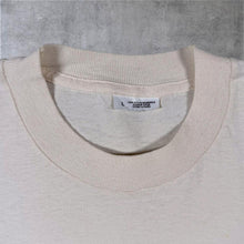 Load image into Gallery viewer, Vintage 90's Screen Stars Giraffe Animal Wildlife Graphic Cream Single Stitch T-Shirt