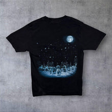 Load image into Gallery viewer, Early 00's Wild Wolf Animal Wildlife Graphic Black Cotton T-Shirt