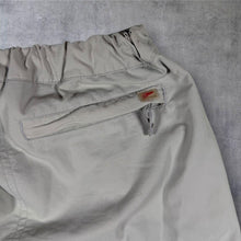 Load image into Gallery viewer, Early 00's Speedo Light Grey Stretch Waist Buckle Utility Outdoor Hiking Trousers