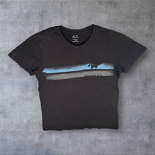Load image into Gallery viewer, Oakley Surfer Skater Gorpcore Graphic Faded Black Cotton T-Shirt