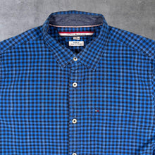 Load image into Gallery viewer, Tommy Hilfiger "Custom Fit" Blue Navy Check Long Sleeve Cotton Shirt