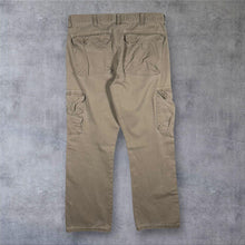 Load image into Gallery viewer, Wrangler Cargo Trousers Mens W34 L32 Beige Khaki Utility Combat Y2K Skater