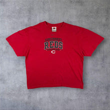 Load image into Gallery viewer, Vintage Nike Team MLB Cincinnati Reds Baseball Graphic Red Cotton T-Shirt