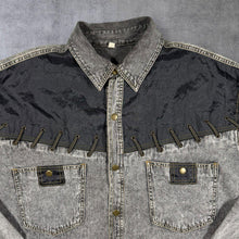 Load image into Gallery viewer, Vintage Cowboy Western Acid Wash Grey Denim Long Sleeve Popper Shirt