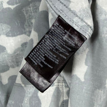 Load image into Gallery viewer, TNF The North Face Grey White Camo Camouflage Pattern Long Sleeve Shirt