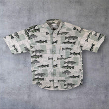 Load image into Gallery viewer, Vintage Columbia Fish Print Shirt Mens L 90s Bass Sunfish Fishing 100% Cotton