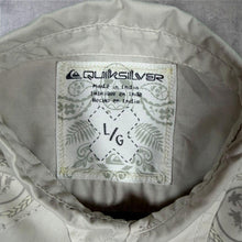 Load image into Gallery viewer, Quiksilver Y2K Mens XS S Skull Shirt Cream Long Sleeve Surf Skater Western 00s