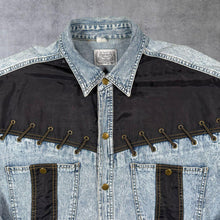 Load image into Gallery viewer, Vintage Men's Company Cowboy Western Acid Wash Blue Denim Long Sleeve Popper Shirt